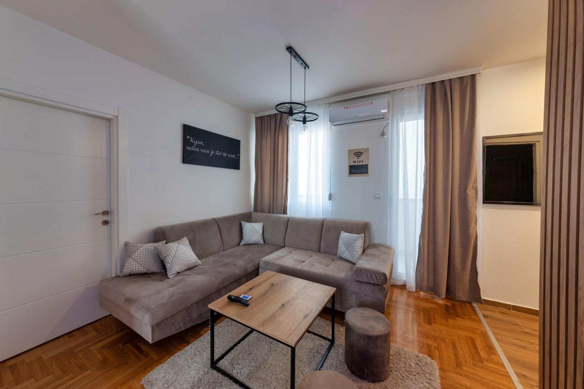 Luxury Residence Белград Экстерьер фото